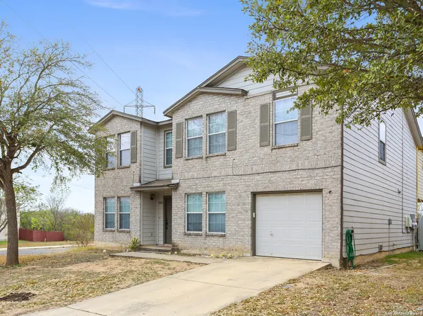 9903 Powderhouse Dr, San Antonio, TX 78239