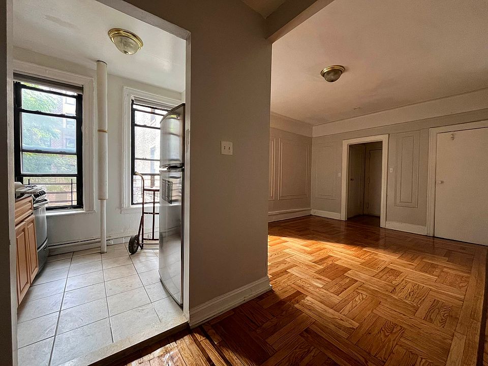 1st image of 2101 Westbury Ct #B2