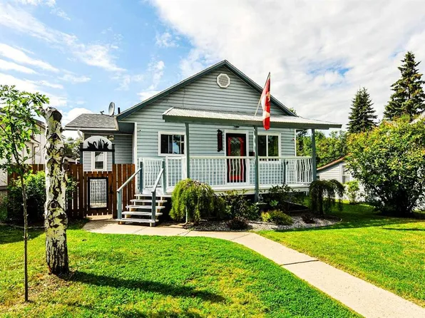 5228 E 42nd St, Camrose, AB T4V 1A8