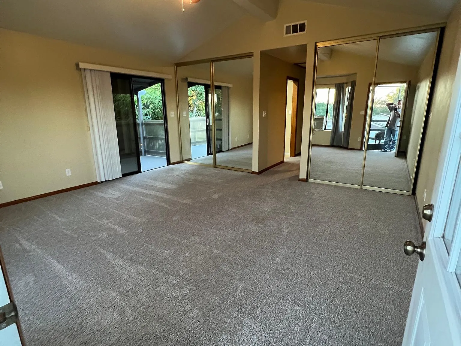 Studio, 430 sqft, $1,500 — Photo 1