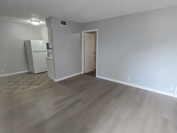 1222 Brazos St #201, Graham, TX 76450