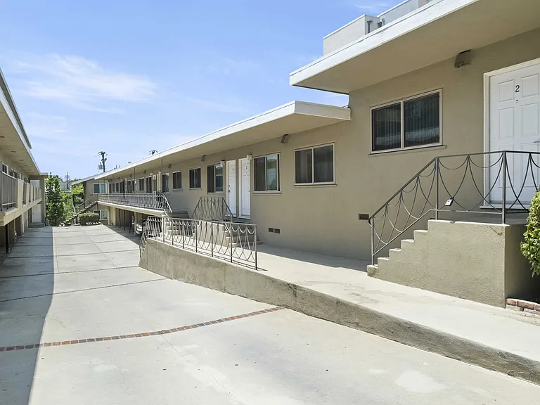 620 E Imperial Ave #2 — Photo 19