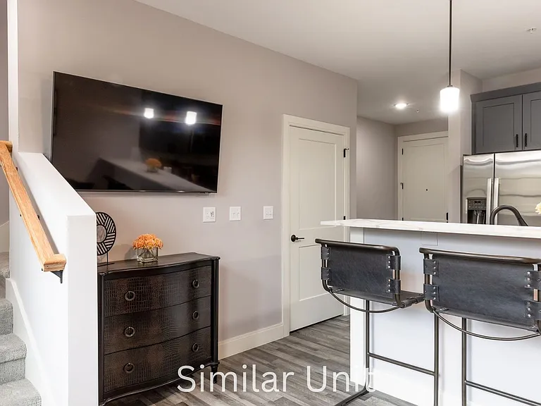 13 Stickney Ave #13S4 — Photo 8