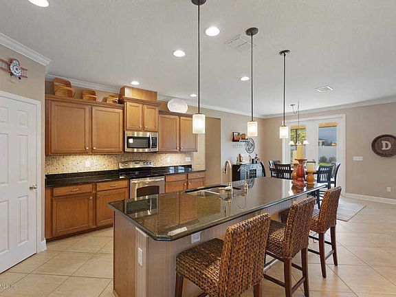 3rd image of 6510 Greenland Chase Blvd