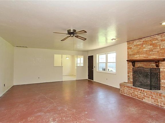3rd image of 503 W Bass Ave