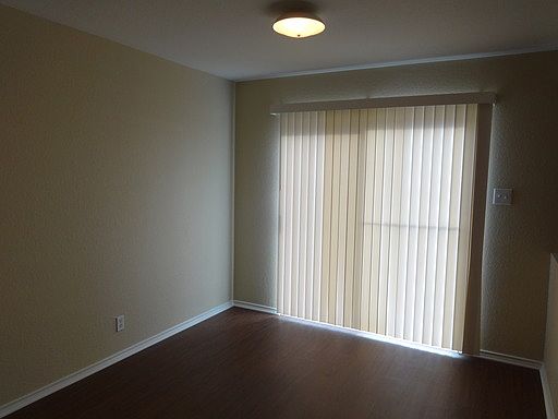 4th image of 3118 Carswell Bnd