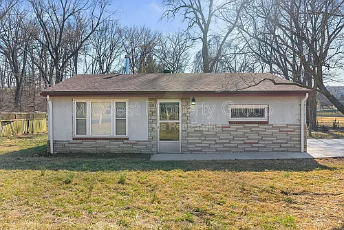 17 Marie Dr Photo 1