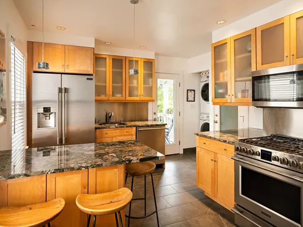 5 Dimick St, Somerville, MA 02143