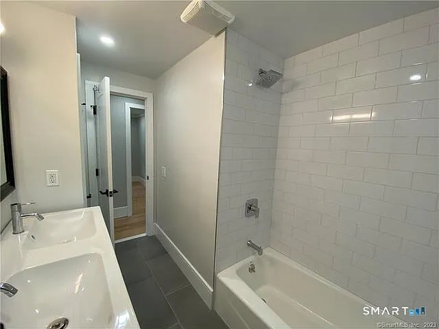 10 Donohue Dr — Photo 16