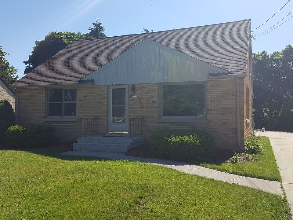 1st image of 27 N 12th St