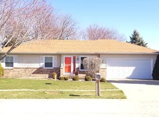 417 E Park St, Yorkville, IL 60560