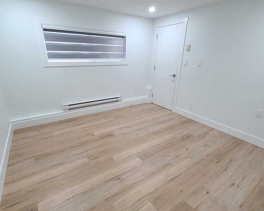2nd image of 46110 Southlands Cres #Basement