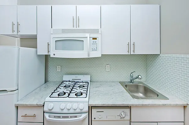 Rented by Landmark Resources | media 8