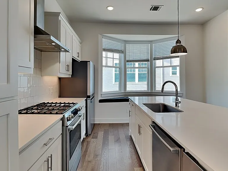 645 N Tyler St #302 — Photo 7