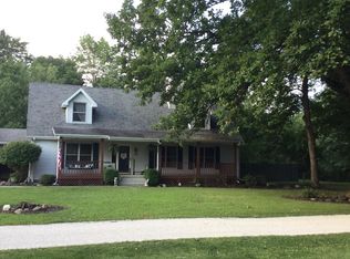 121 Apache Dr, Georgetown, IL 61846