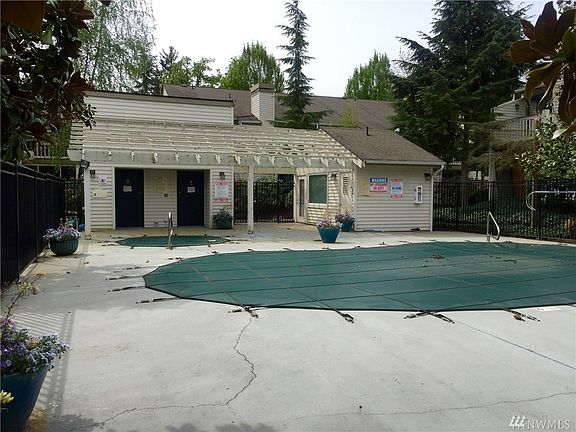 3rd image of 12511 SE 41st Pl APT A203