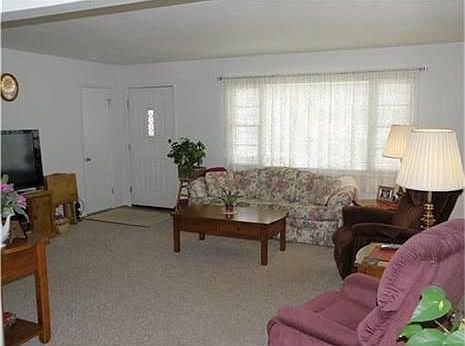 2nd image of 2402 Terry Ave