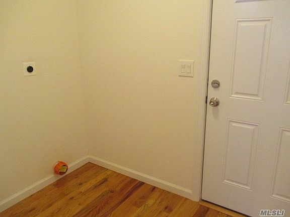 2nd image of 31 Robinson Dr
