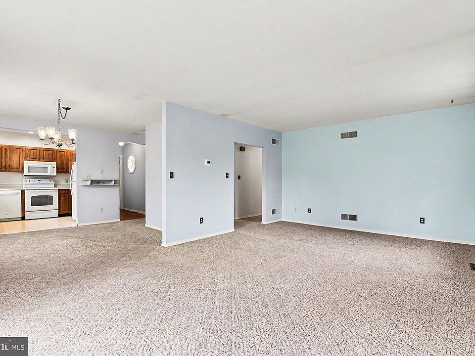 90 McLand Rd, Mount Holly Springs, PA 17065 | Zillow