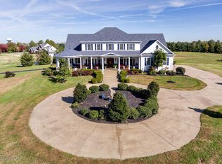 273 Hunters Pointe Pl, Simpsonville, KY 40067