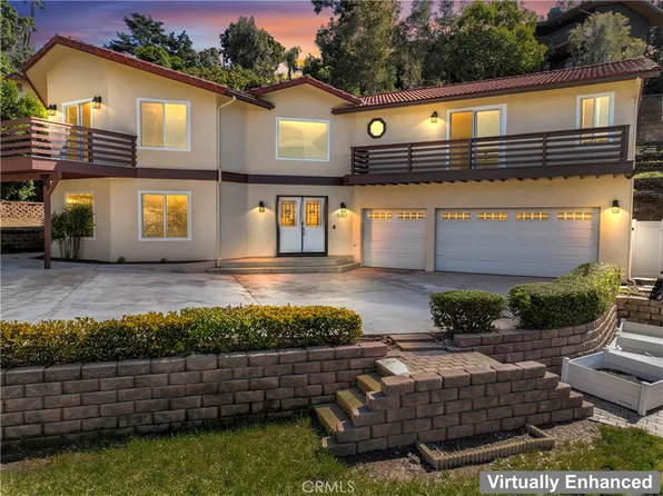 9357 Golondrina Dr, La Mesa, CA 91941