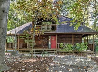 3 Greenleaf Rd, Fletcher, NC 28732