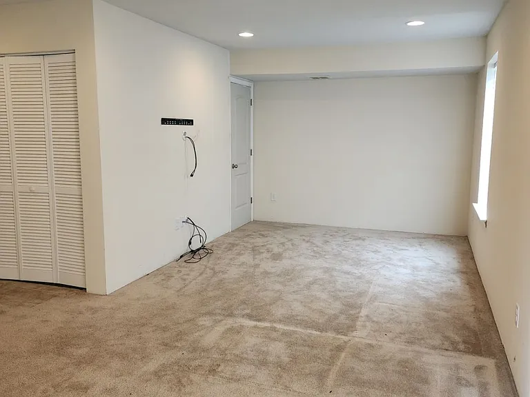 123 Lorraine Dr — Photo 3