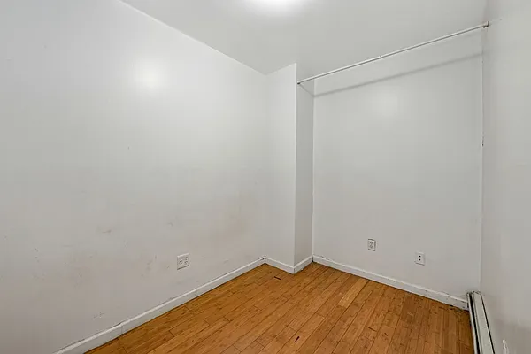 Sold by Keller Williams Realty Empire | media 32