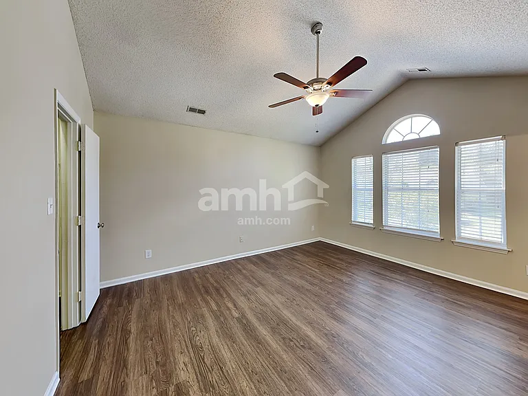 9817 Stephen Thompson Ln — Photo 12
