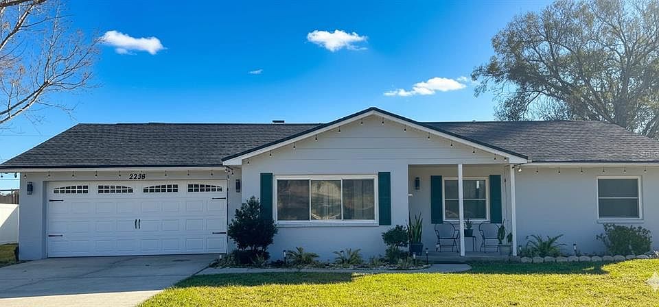 1st image of 2338 Ridgeview Dr