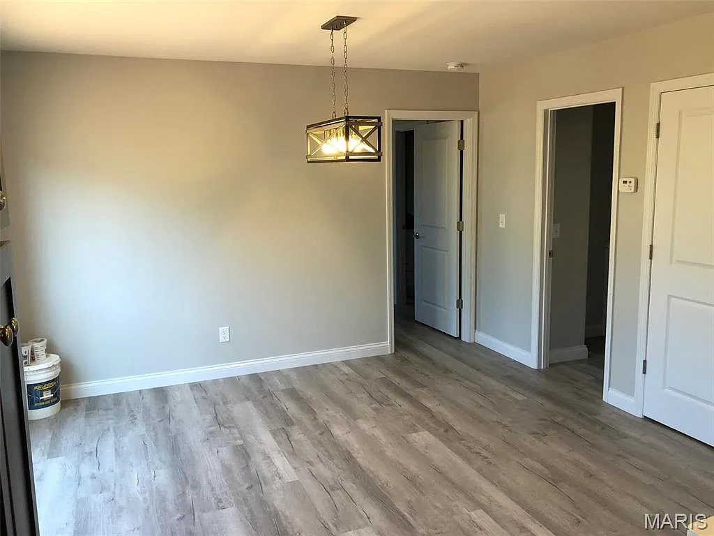 3 bed, 2.5 bath, 1374 sqft, $2,000 — Photo 4
