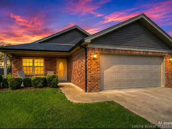 9025 Woodford Drive, Charlestown, IN 47111