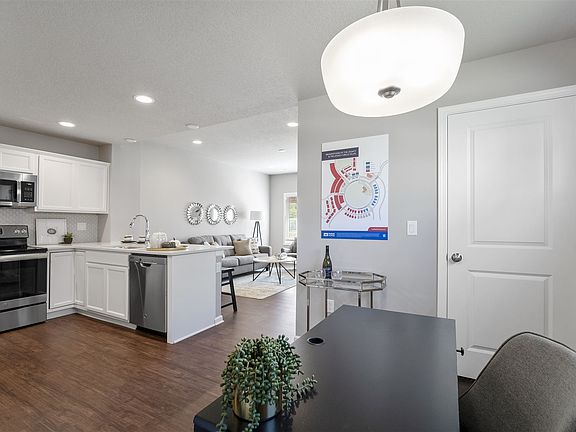 2316 Hazeltine Pl_v2_02