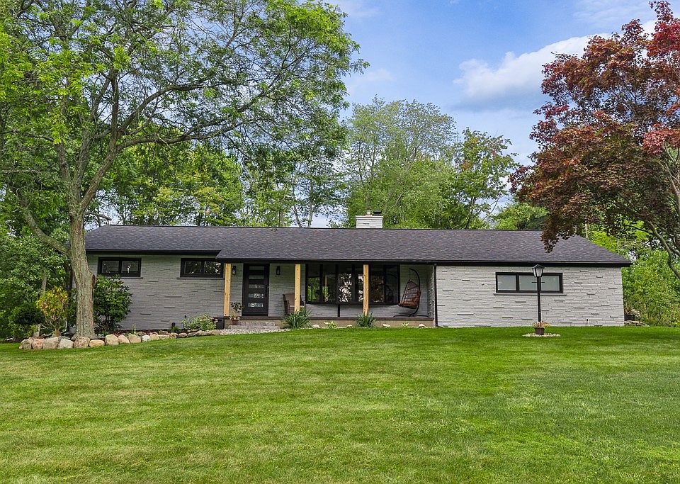 1st image of 4130 Neptune Dr