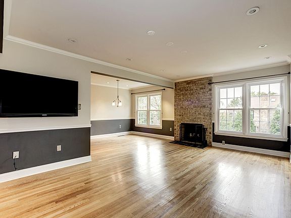 5th image of 1034 N Pelham St