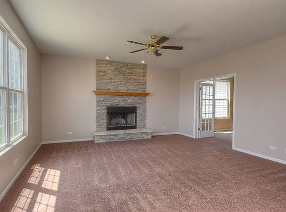 5th image of 757 Kelley Dr
