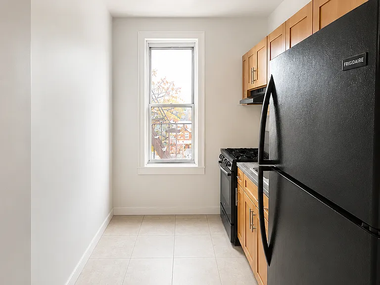 1360 Ocean Ave #1H — Photo 4