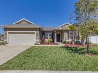 4567 Temple Lakes Dr, Jacksonville, FL 32257