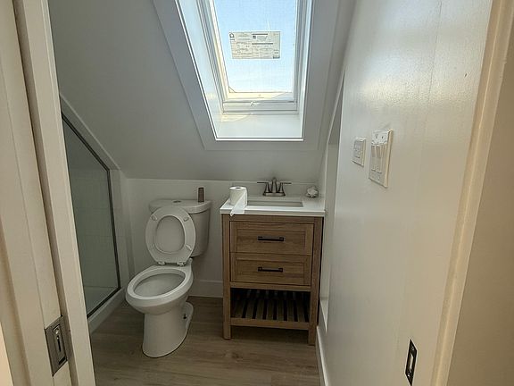 3rd image of 1753 N Whipple St #3