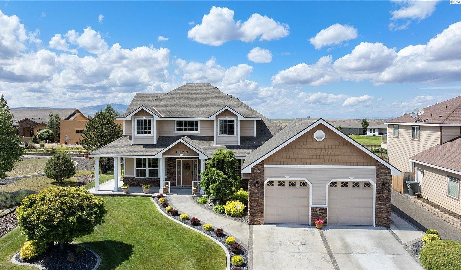 3020 Redrock Ridge Loop