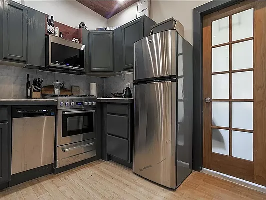 Rented by Corcoran | media 6