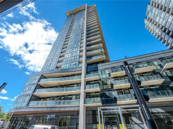 108 Garment St #2512, Kitchener, ON N2G 0E2