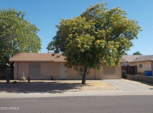 326 W Kristal Way N, Phoenix, AZ 85027