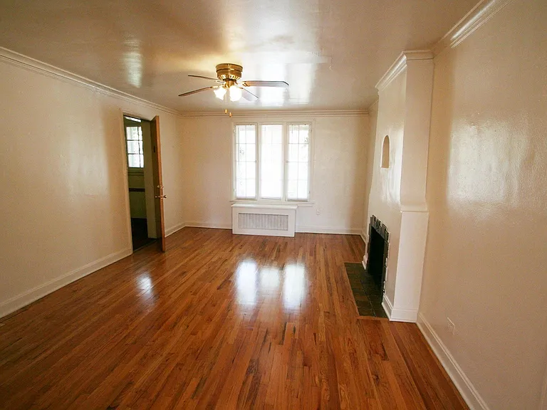 1424 E 10th Ave #12 — Photo 6