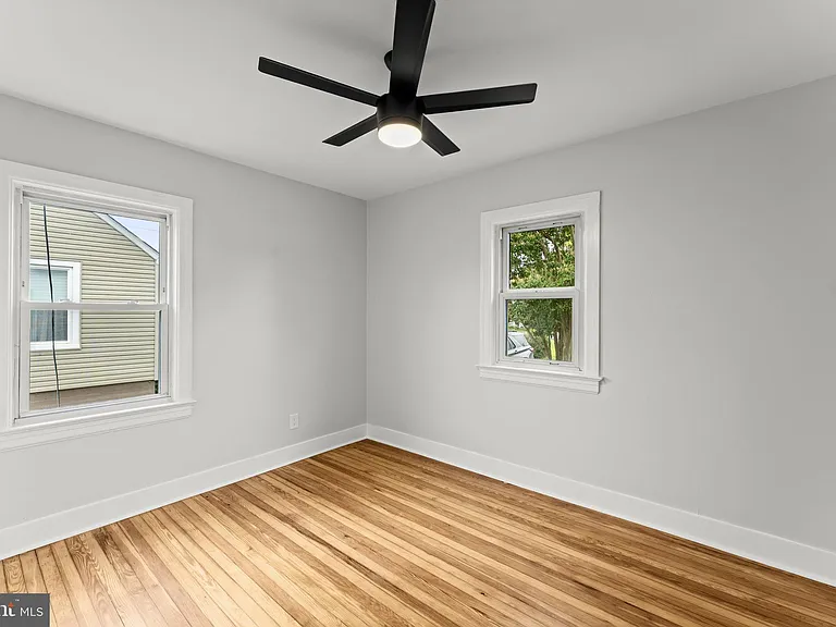 1818 Orange Rd — Photo 33