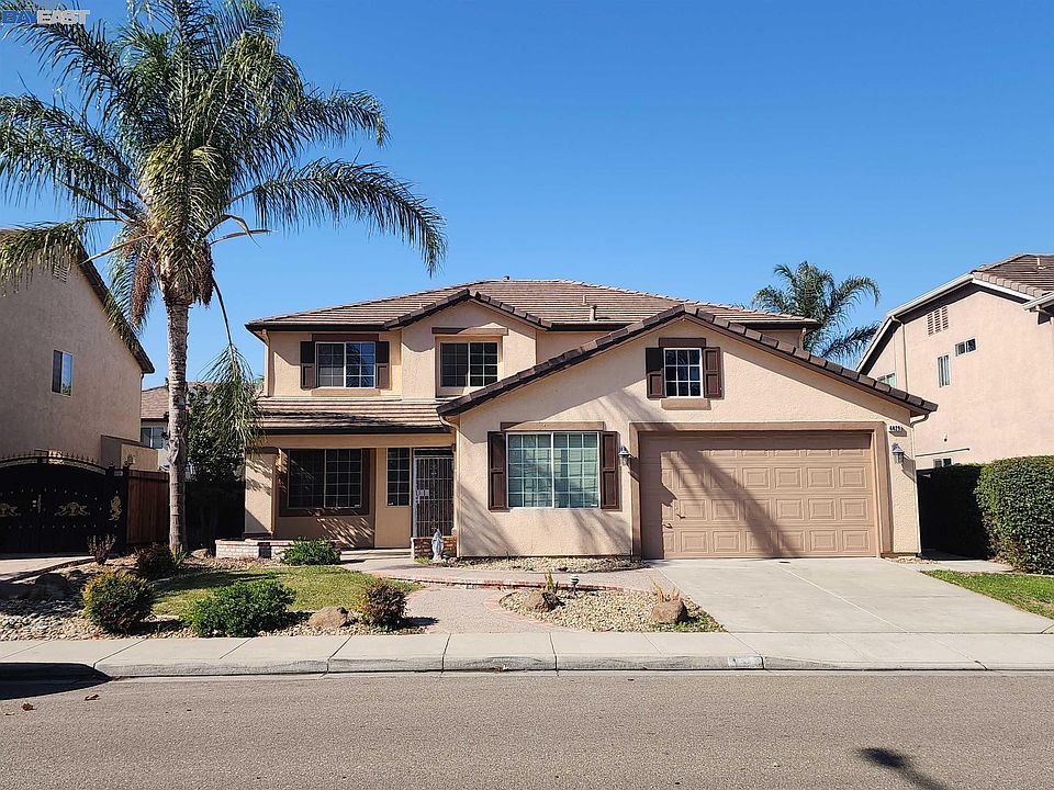 1st image of 4429 English Oaks Ave