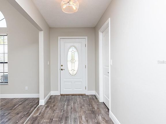 4th image of 6962 NE 61st Ave