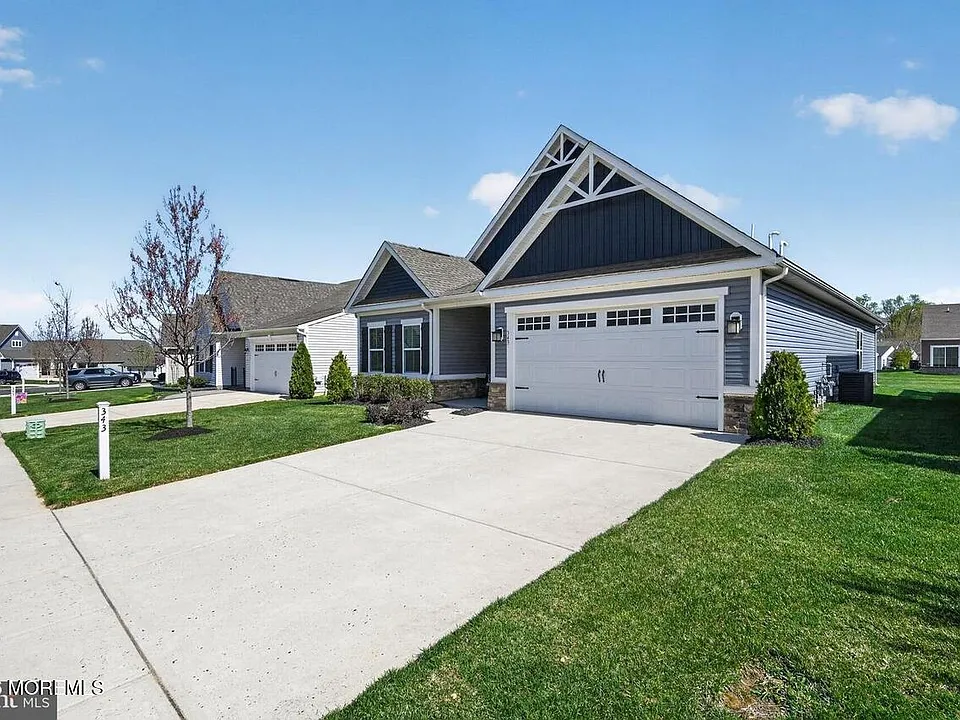 343 Taft Dr