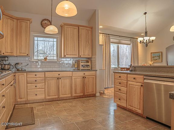 4th image of 8016 W Mustafa Cir