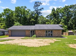 118 Carriage Ln, Silsbee, TX 77656